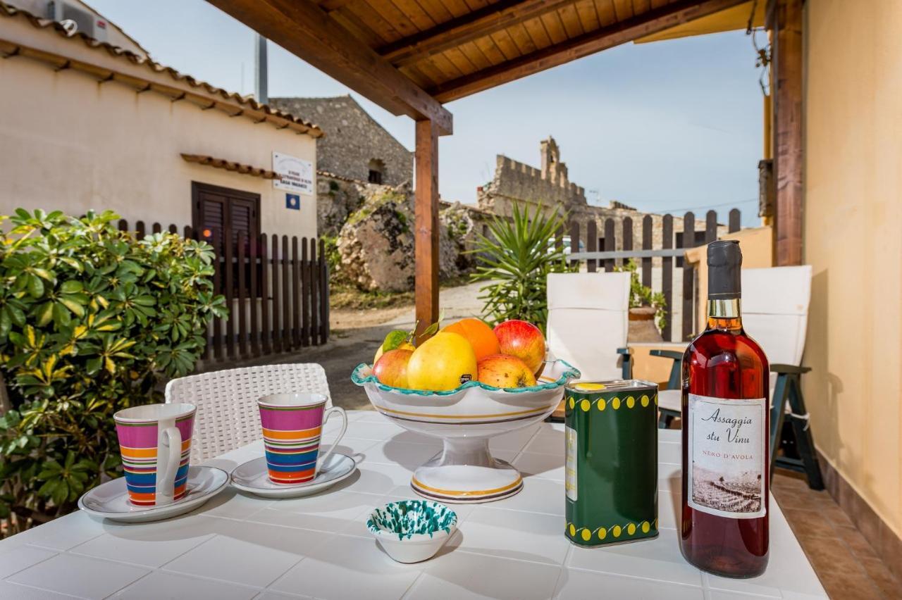 Casa Vacanza Saraceno Castellammare del Golfo Buitenkant foto